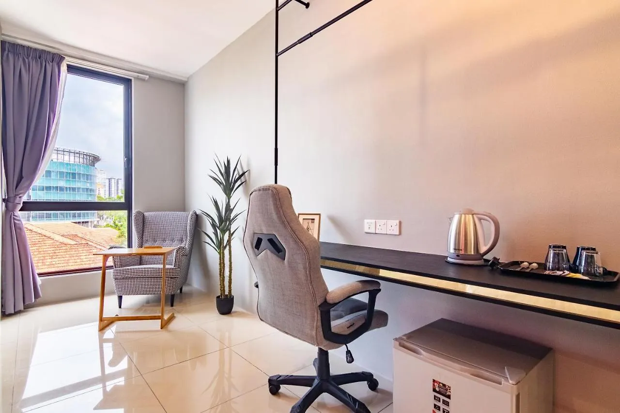 Scott Signature Suites By Alv George Town 0*,
