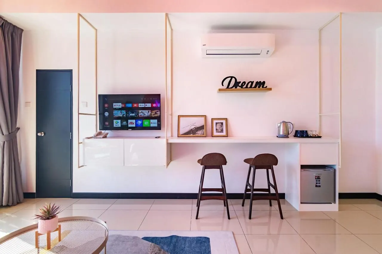 Scott Signature Suites By Alv George Town 0*,